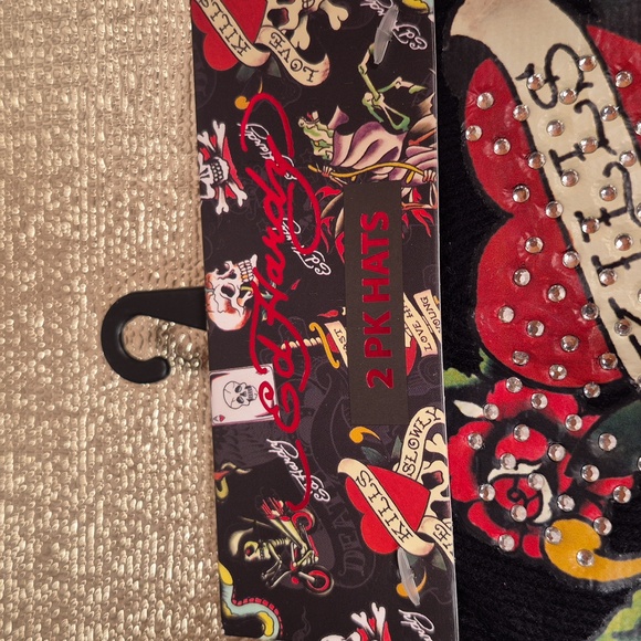 Ed Hardy - Beanie - 2 Pack - Picture 2 of 8